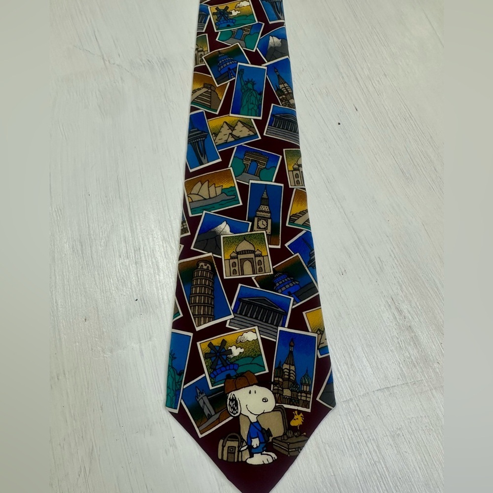 Vintage Peanuts Snoopy World Traveler Silk Tie USA Novelty Travel Landmarks - Picture 6 of 8